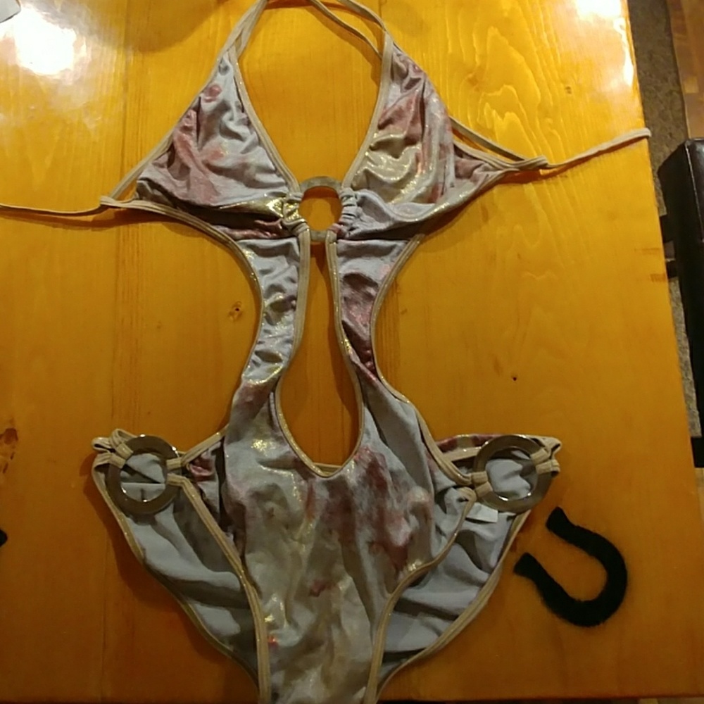 Sexy monokini